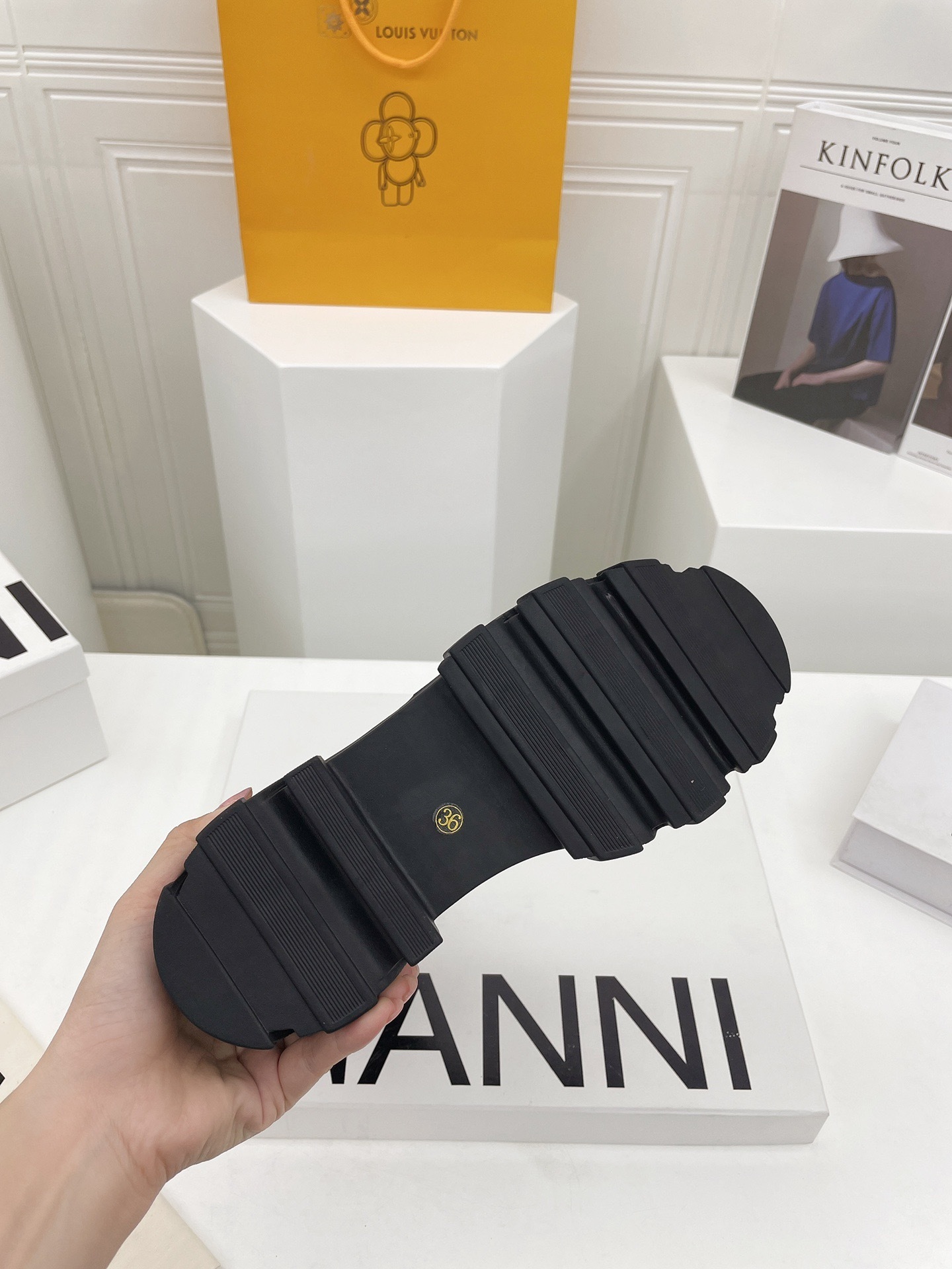 GANNI SHOES SIZE:EU35-40 321637D