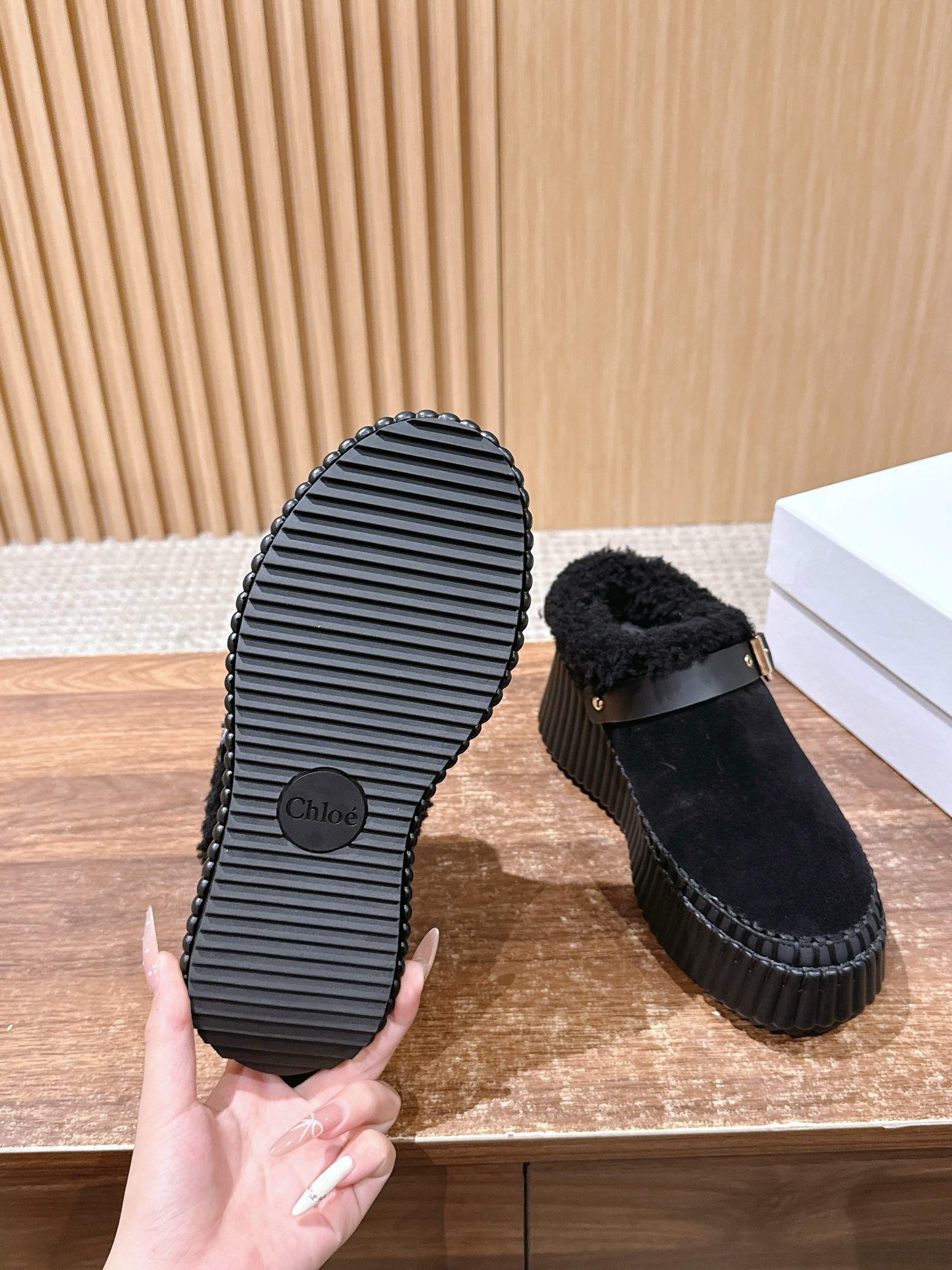 CHLOE SHOES SIZE:EU35-41 321639B