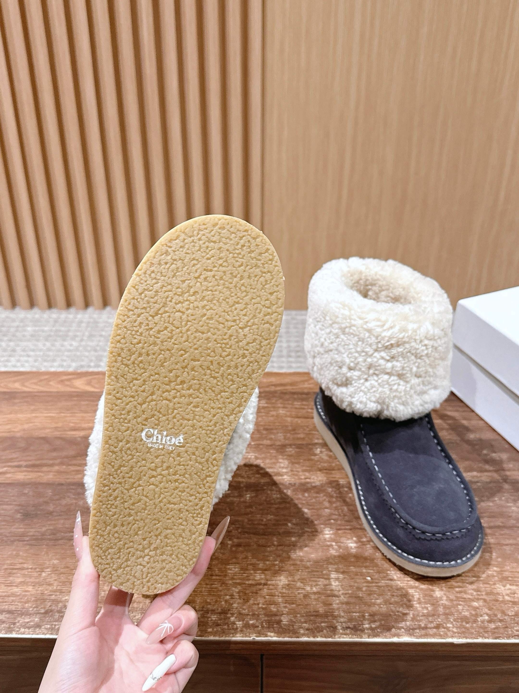 CHLOE SHOES SIZE:EU35-41 321641B