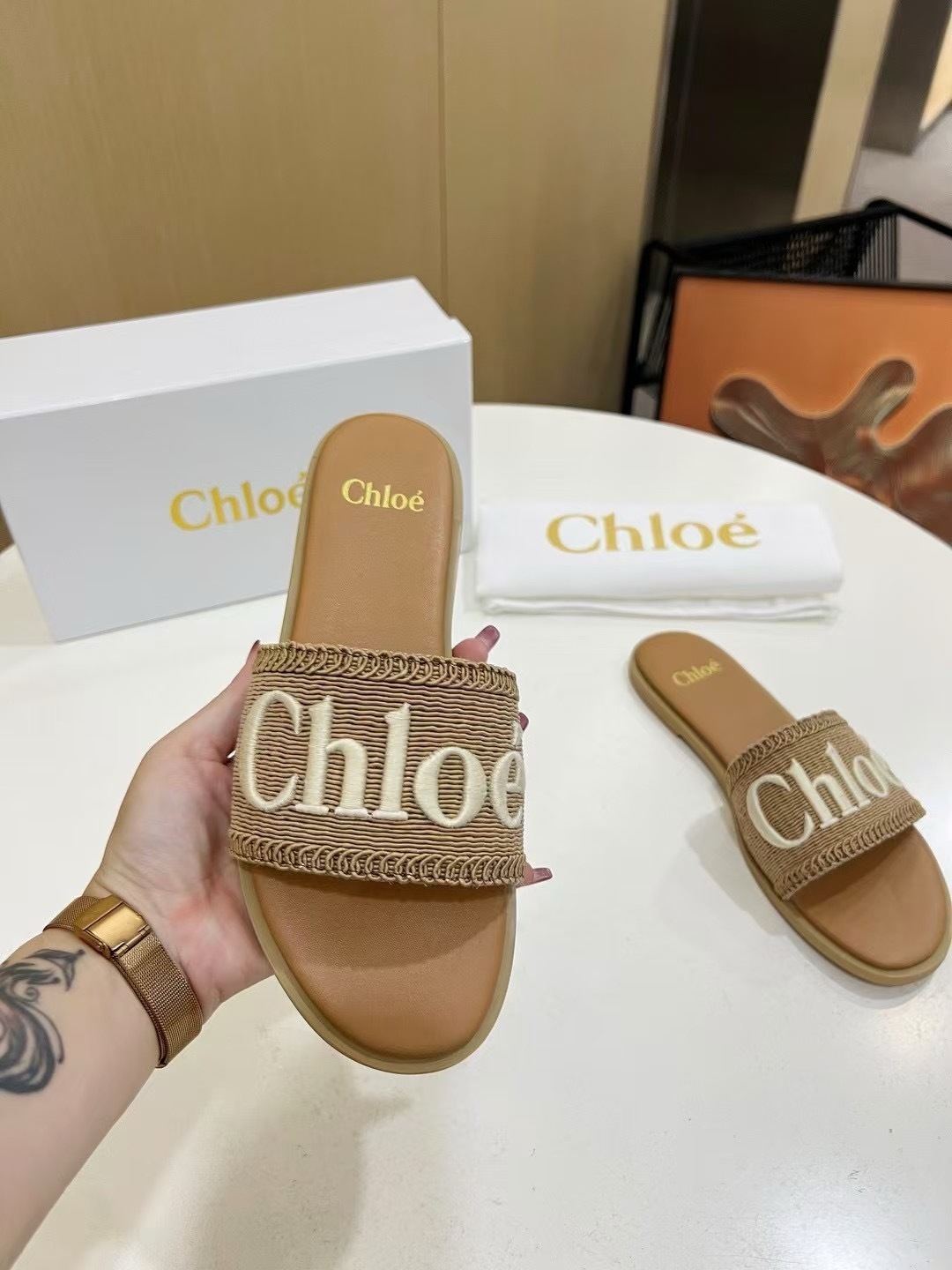 CHLOE SHOES SIZE:EU35-42 321623C