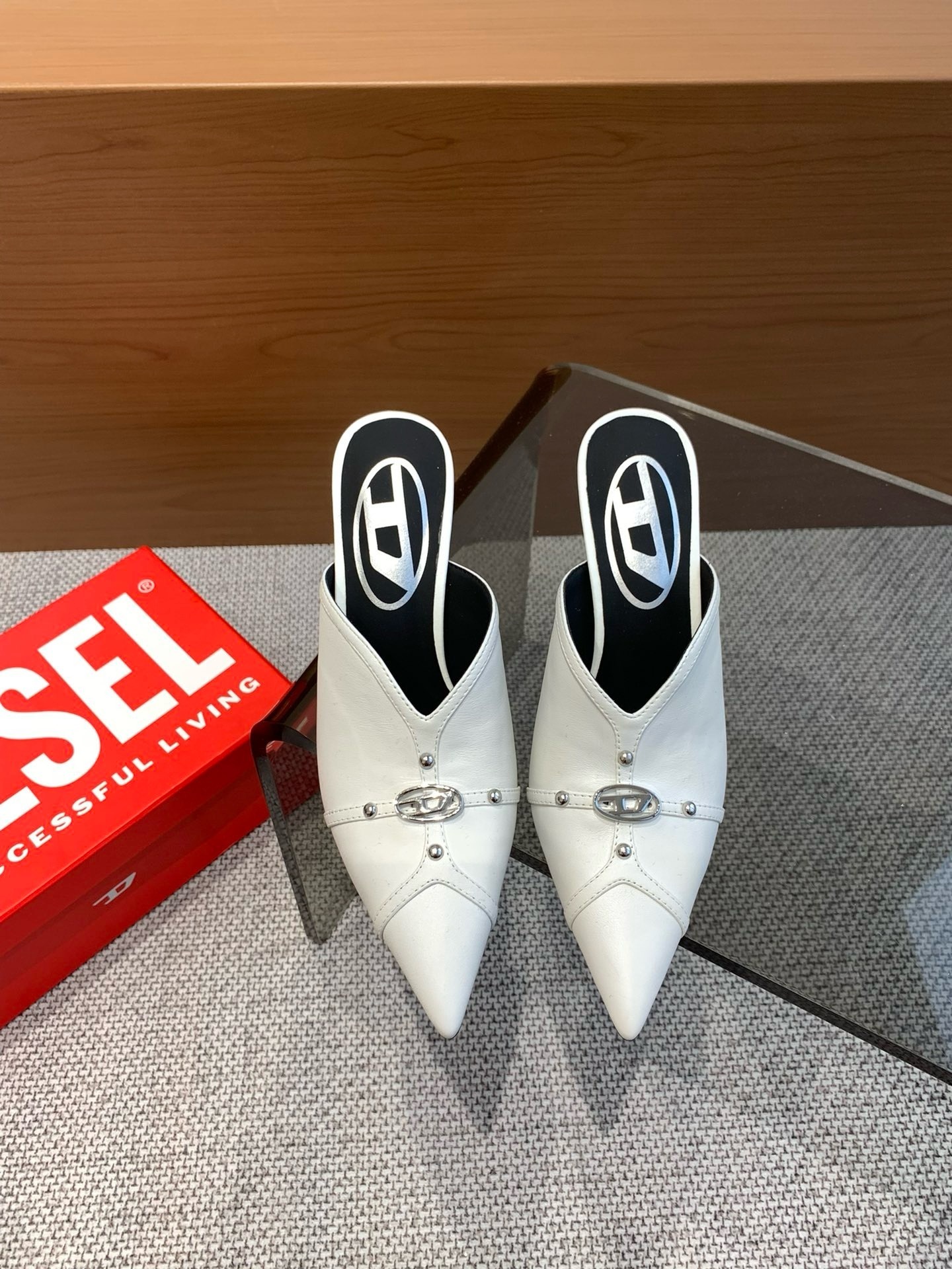 DIESEL SLIPPER FOR WOMAN ORIGINAL VERSION 1TO1 FACTORY