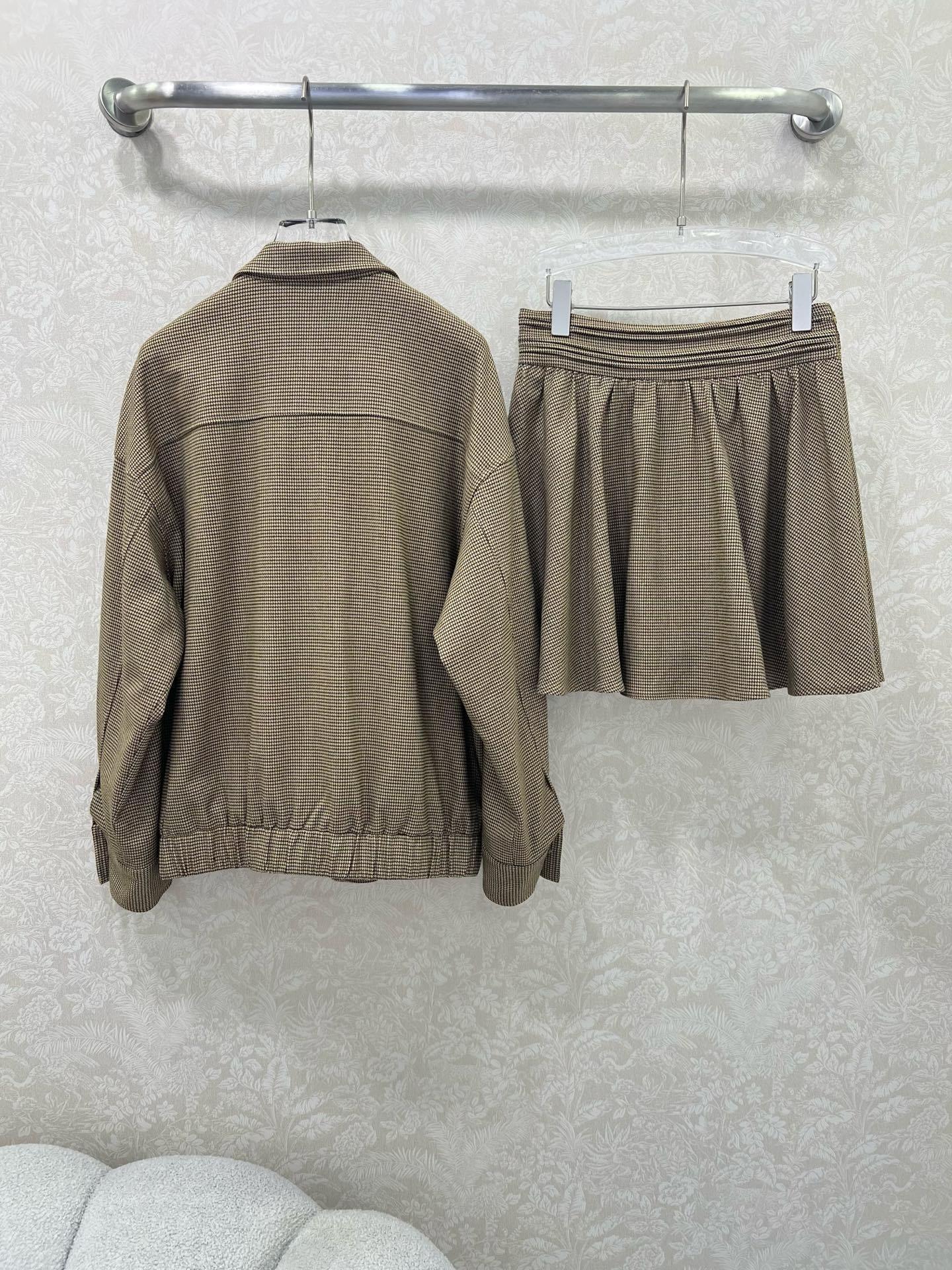 Miumiu suit Top Version S－L 2025.9.11