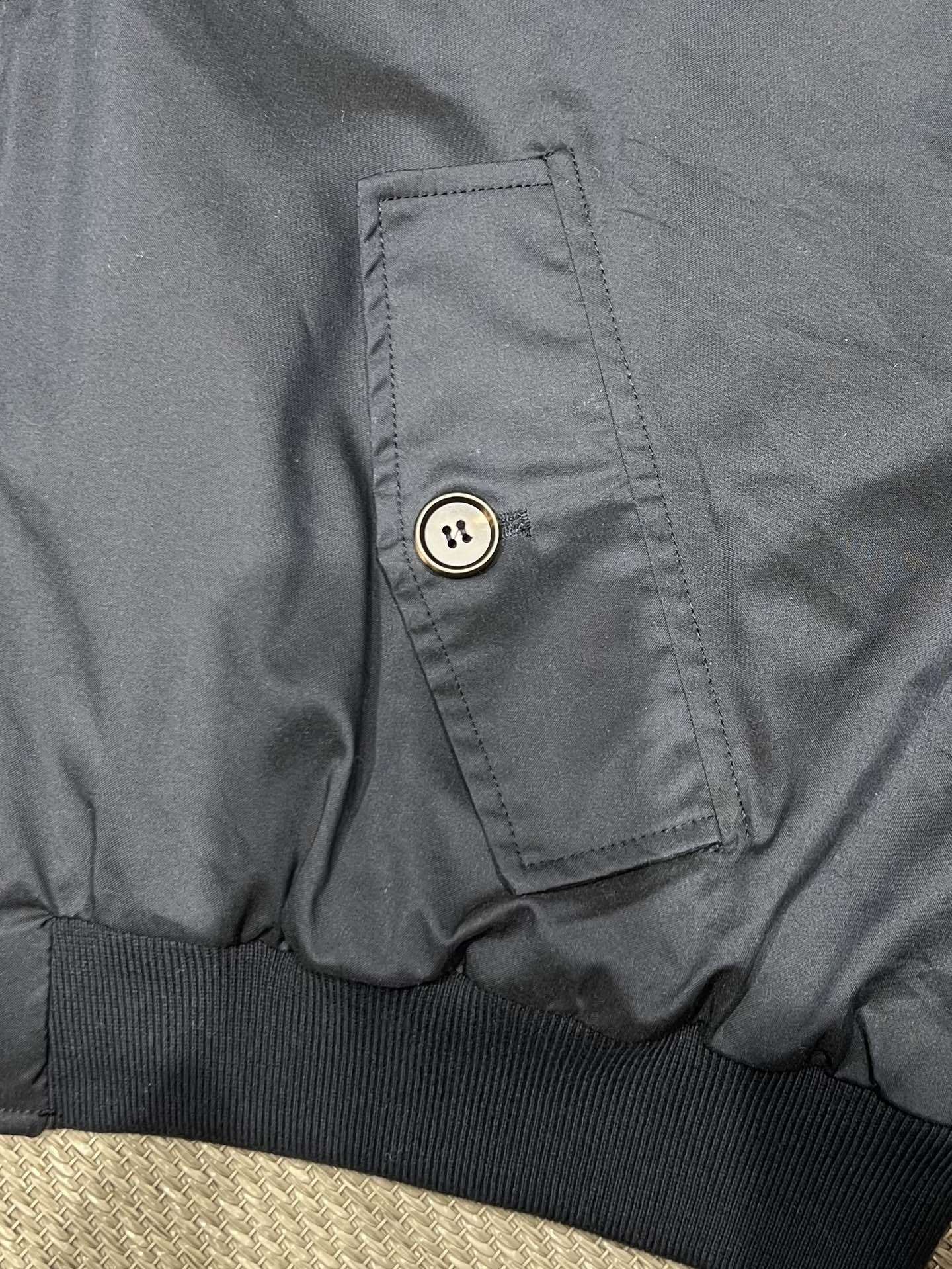 Miumiu Stand Collar Cropped Work Jacket Top Version S-L 2025.9.11