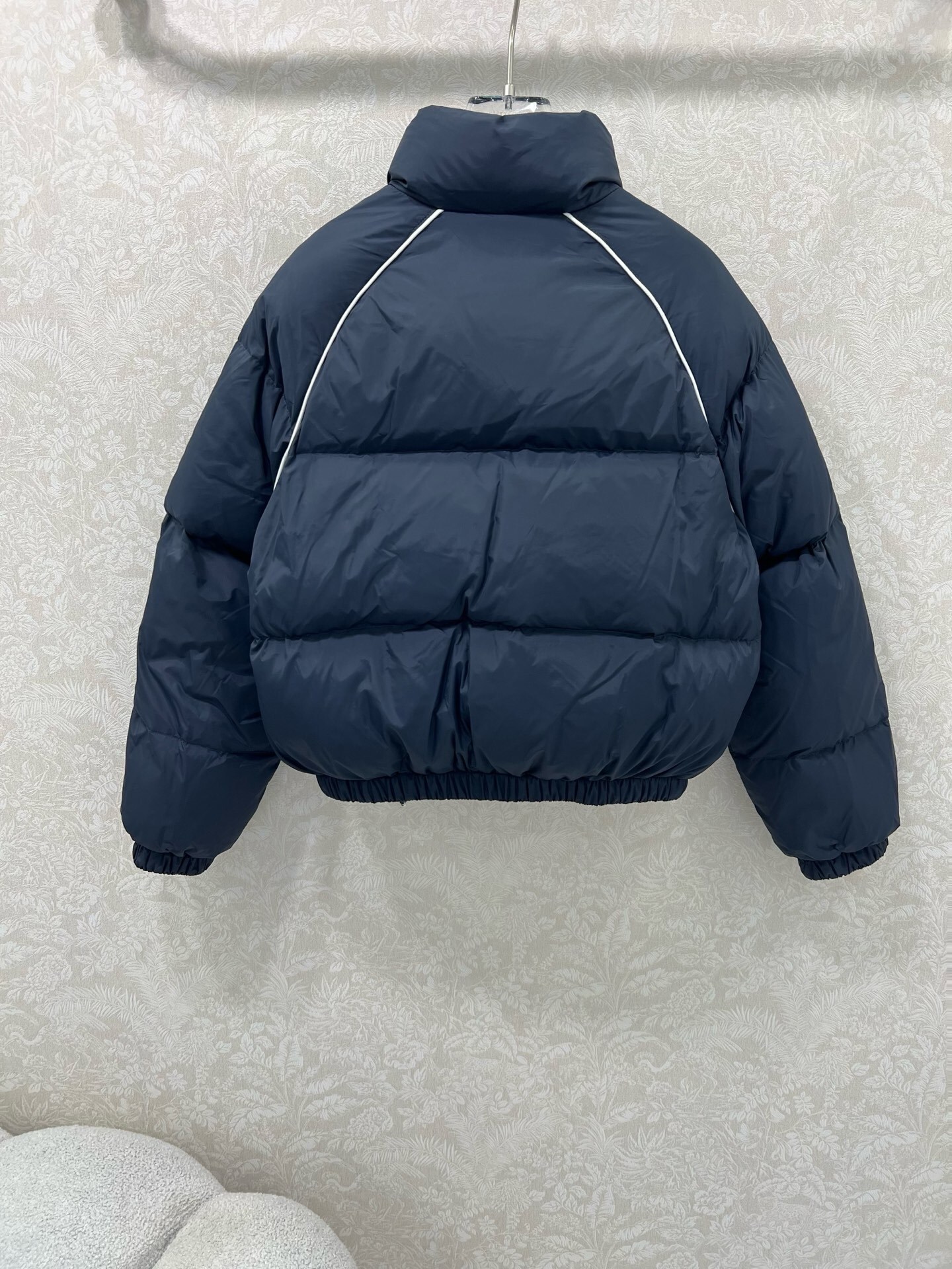 Miumiu Stand Collar Short Down Top Version S-L 2025.10.21