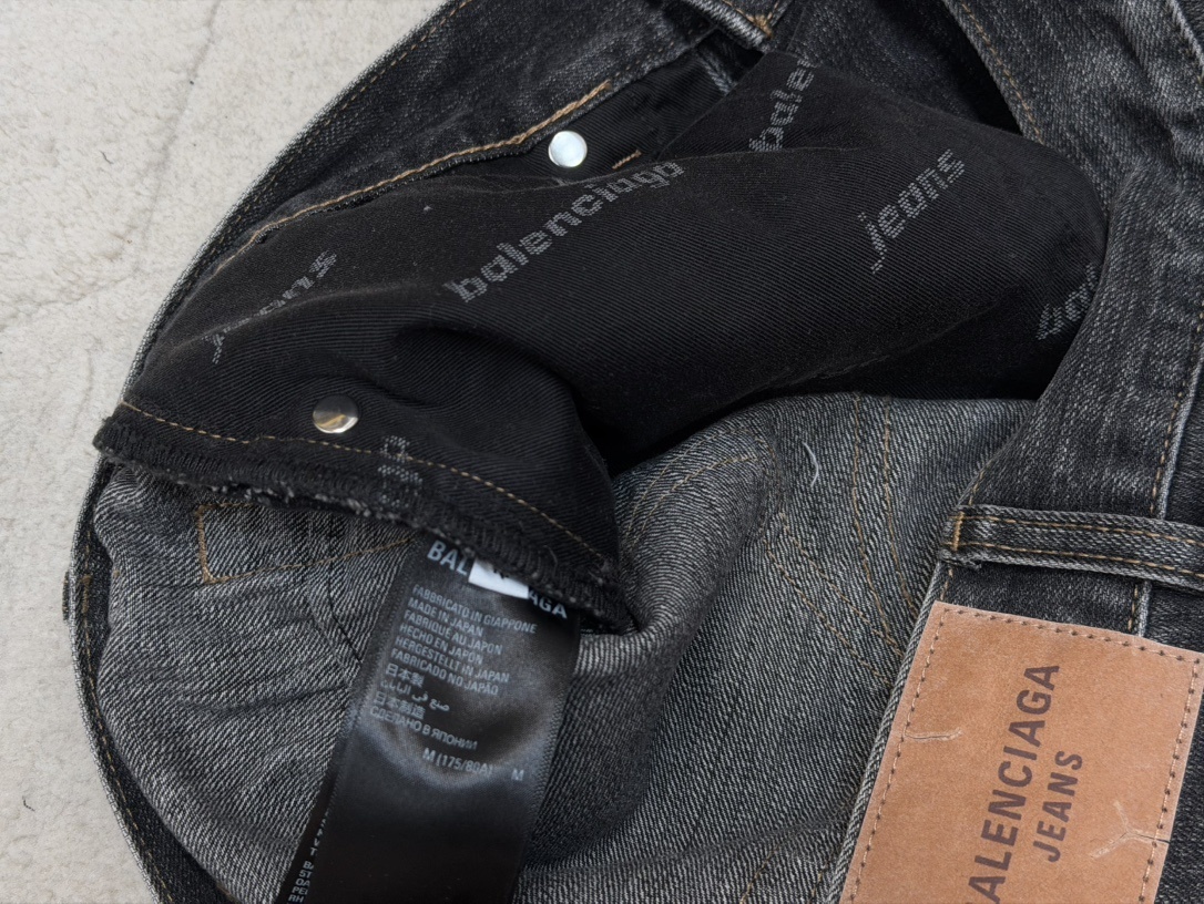 Balenciaga Jeans Top Version 2025.11.10