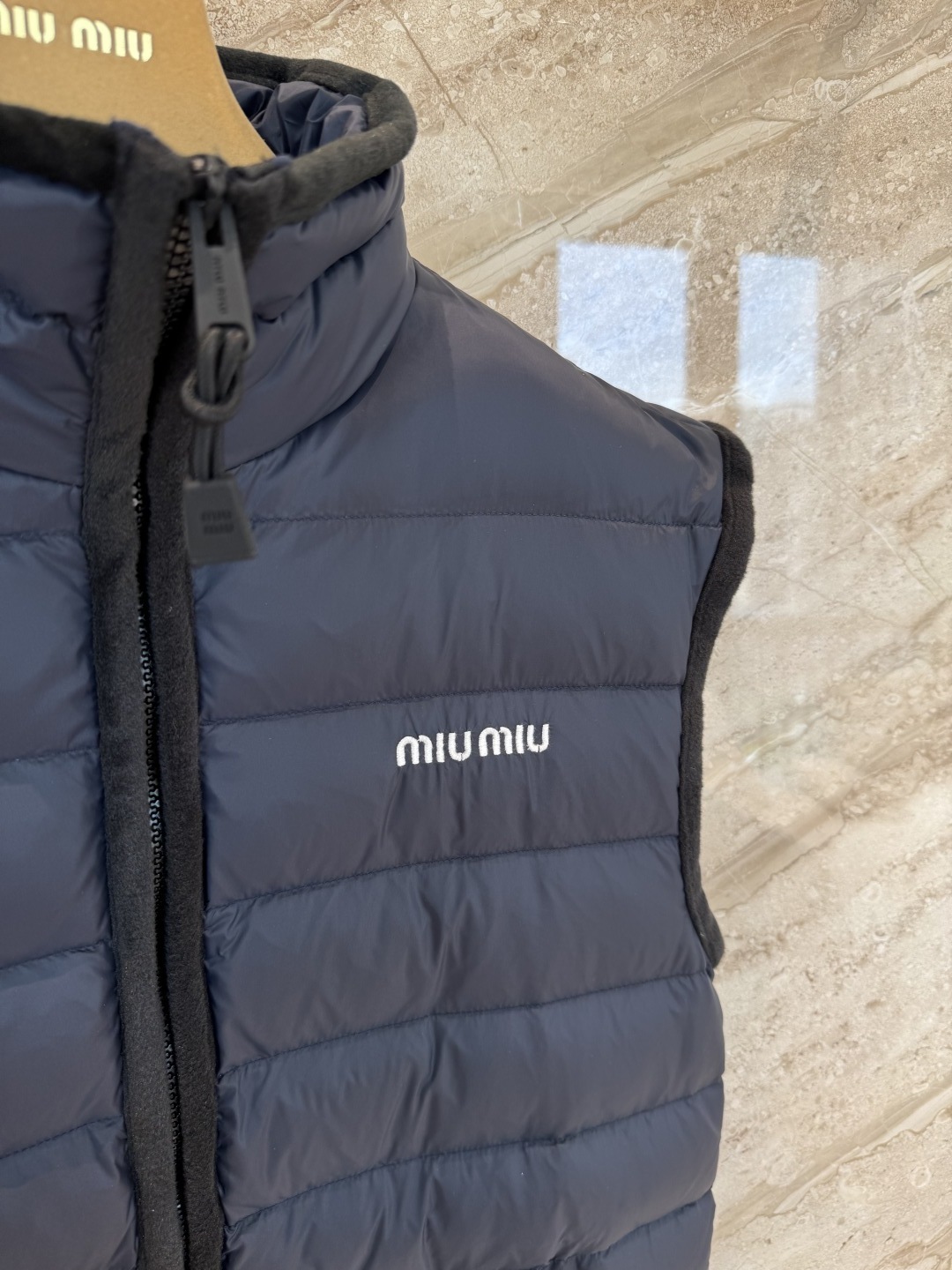Miumiu Down Vest Top Version 36-40 2025.9.2