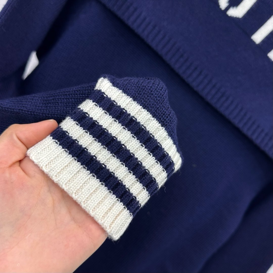 Miu Miu knitted cardigan top versions S-L, 2025.11.14