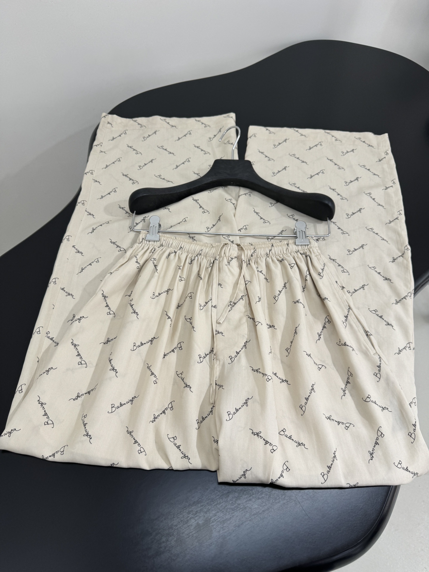 Balenciaga trousers Top version S-L 2025.8.8