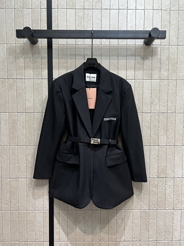 Miumiu Blazer Top Version S-L 2025.8.18