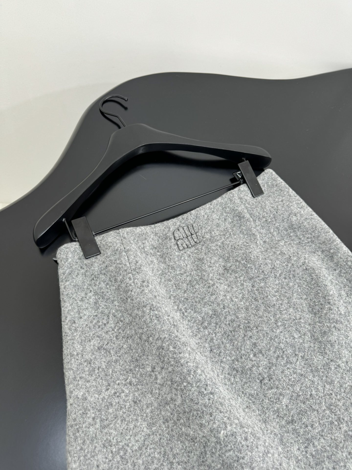 Miumiu Skirt Top Version S-L 2025.10.9