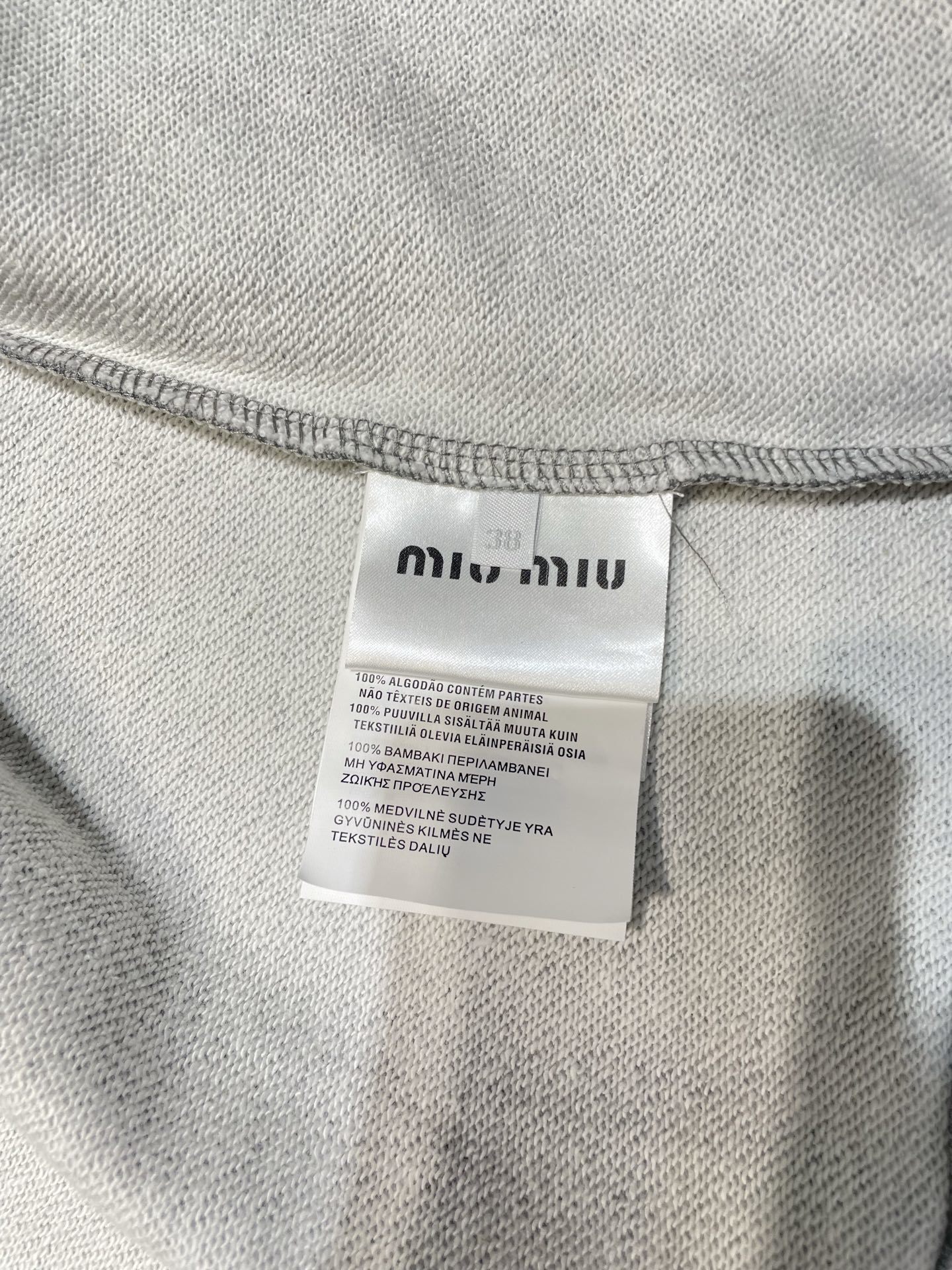 Miumiu Zipper Embroidered Sweatshirt Jacket Top Version 36-42 2025.8.26