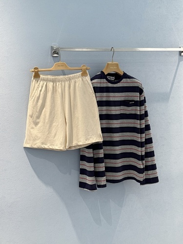 Miumiu Shorts Top Version S-L 2025.9.30
