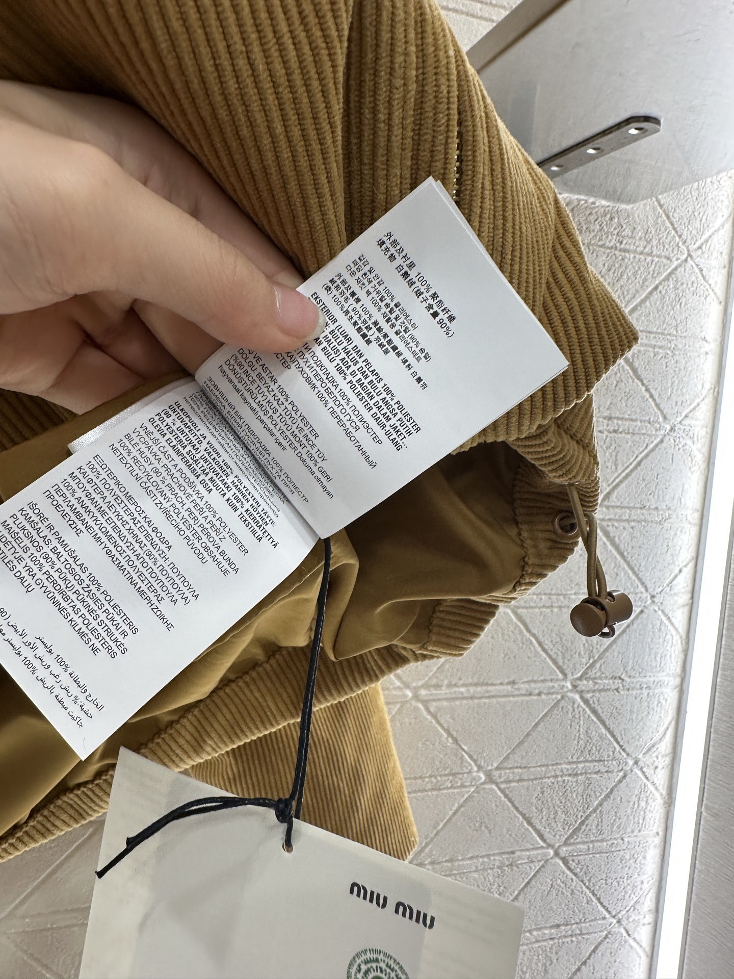 Miumiu Leather Collar Corduroy Down Jacket Top Version S-L 2025.8.26