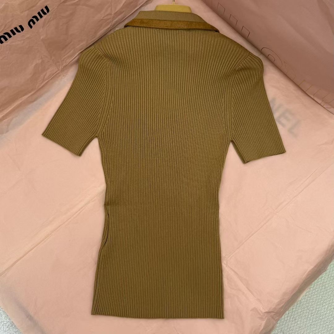 Miumiu Striped Lapel Knit Zipper Short Sleeve Top Version S－L 2025.9.2