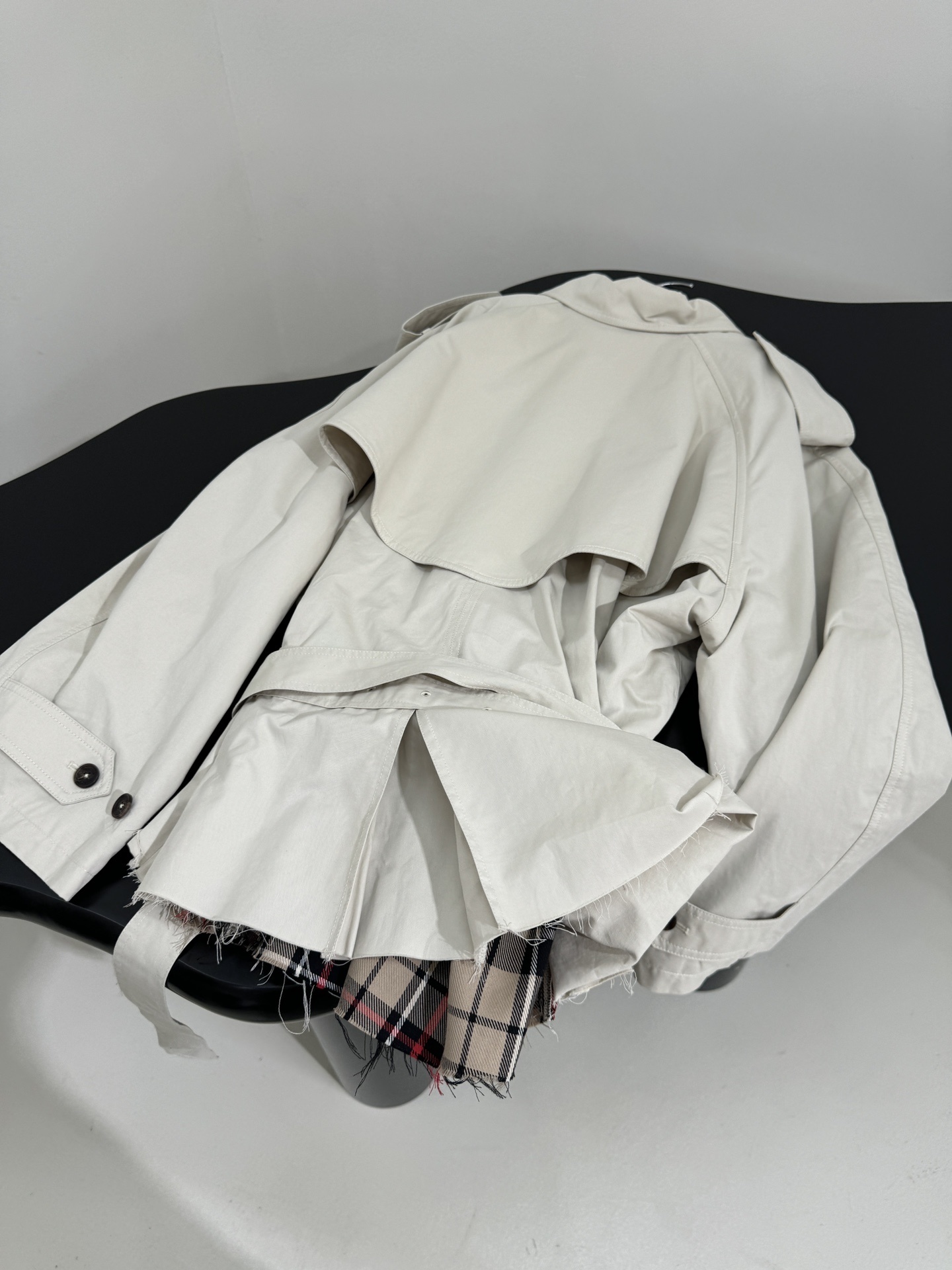 Balenciaga Trench Coat Top version F 2025.8.12