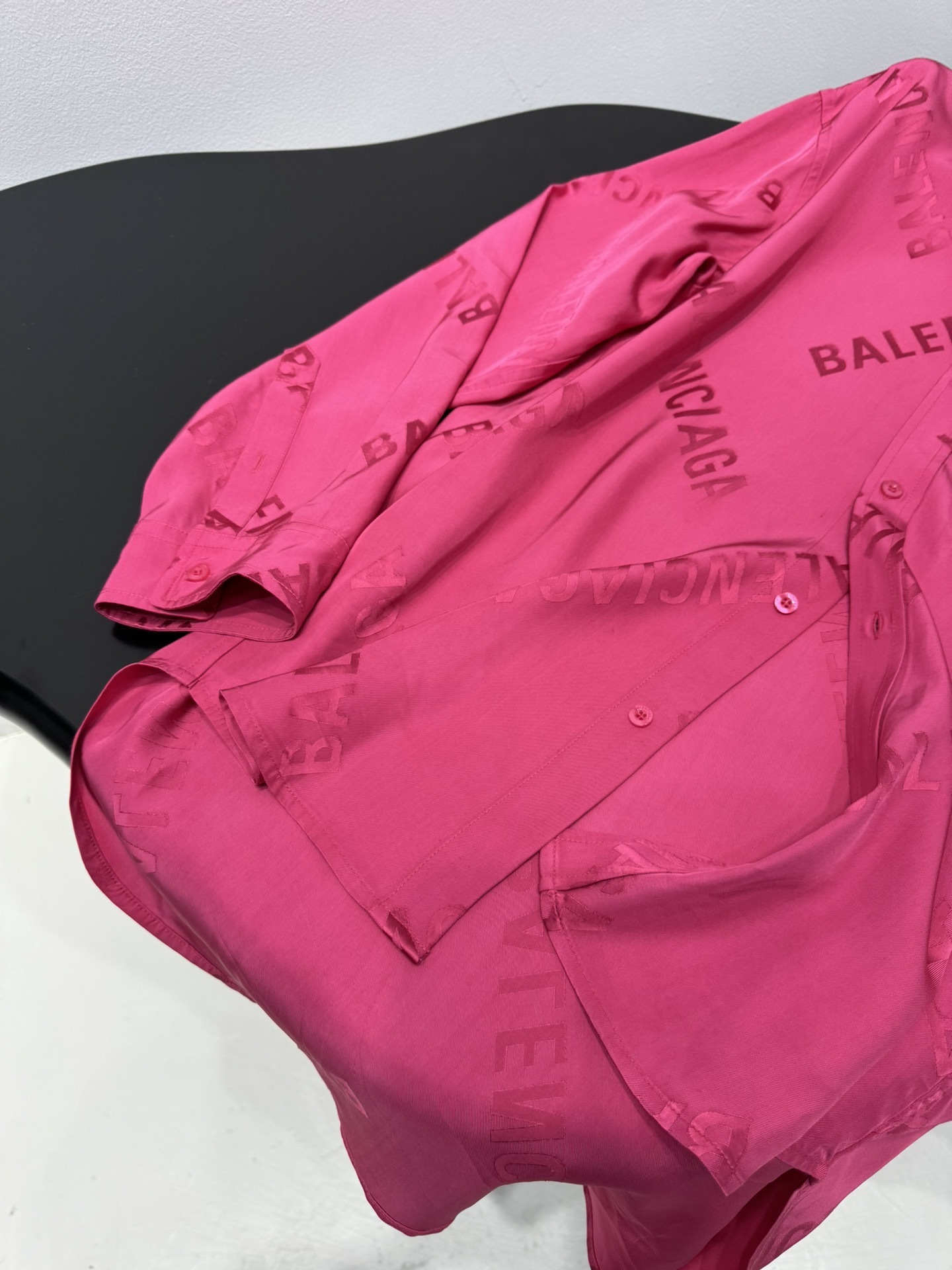 Balenciaga shirt, top version, sizes S-L, November 25, 2025.