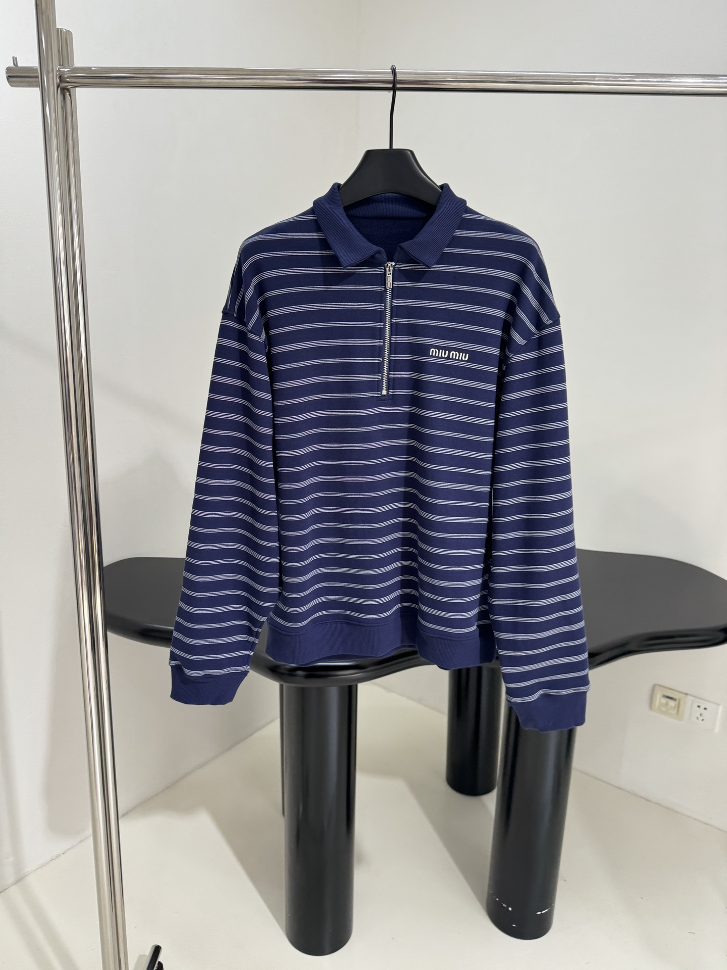 Miumiu striped long-sleeved polo shirt Top Version S-L 2025.8.15