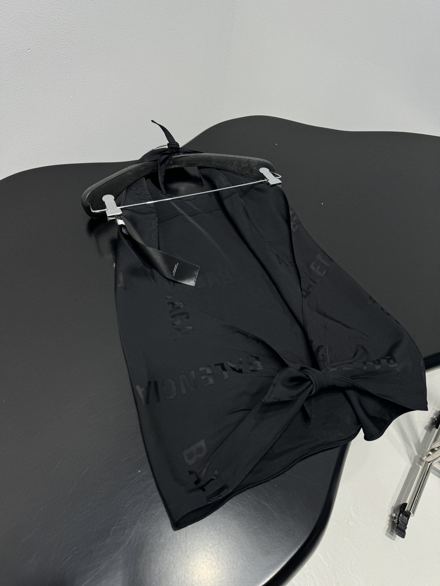 Balenciaga vest, top version, S-L, 2025.11.14