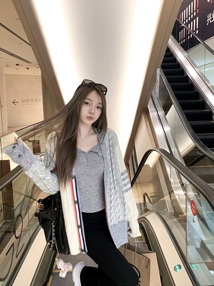 Thom Browne Cardigan Jacket Top Version S-L 2025.9.8