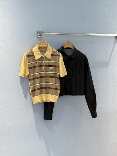 Miumiu Striped Lapel Polo Top Version S-L 2025.8.5
