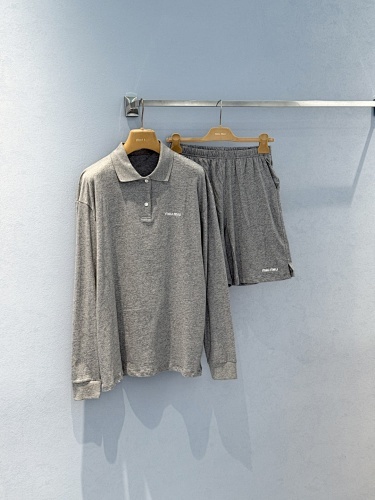 Miumiu Long Sleeve Polo Top Version S-L 2025.8.5