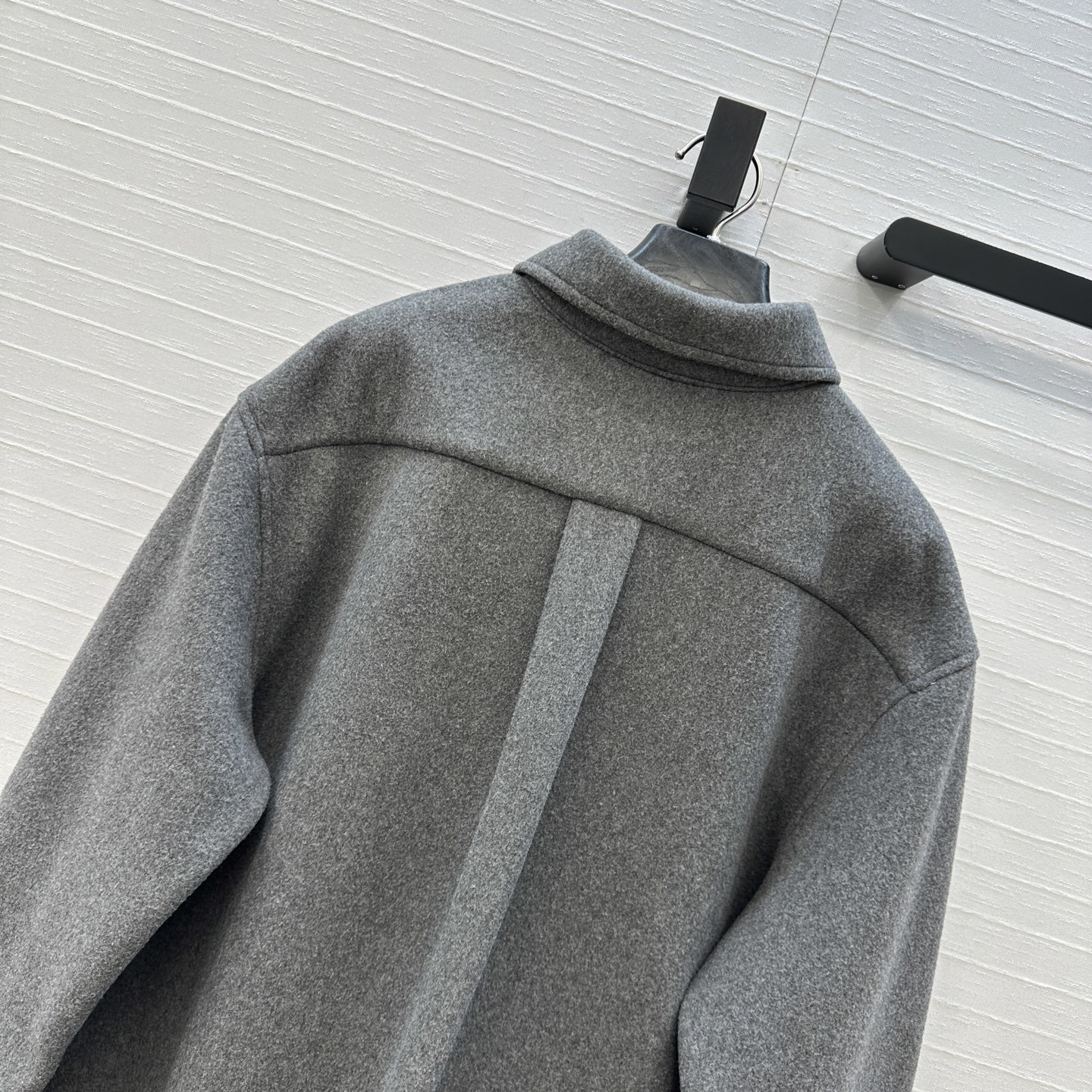 Miu Miu shirt jacket top versions, sizes S-L, 2025.11.25