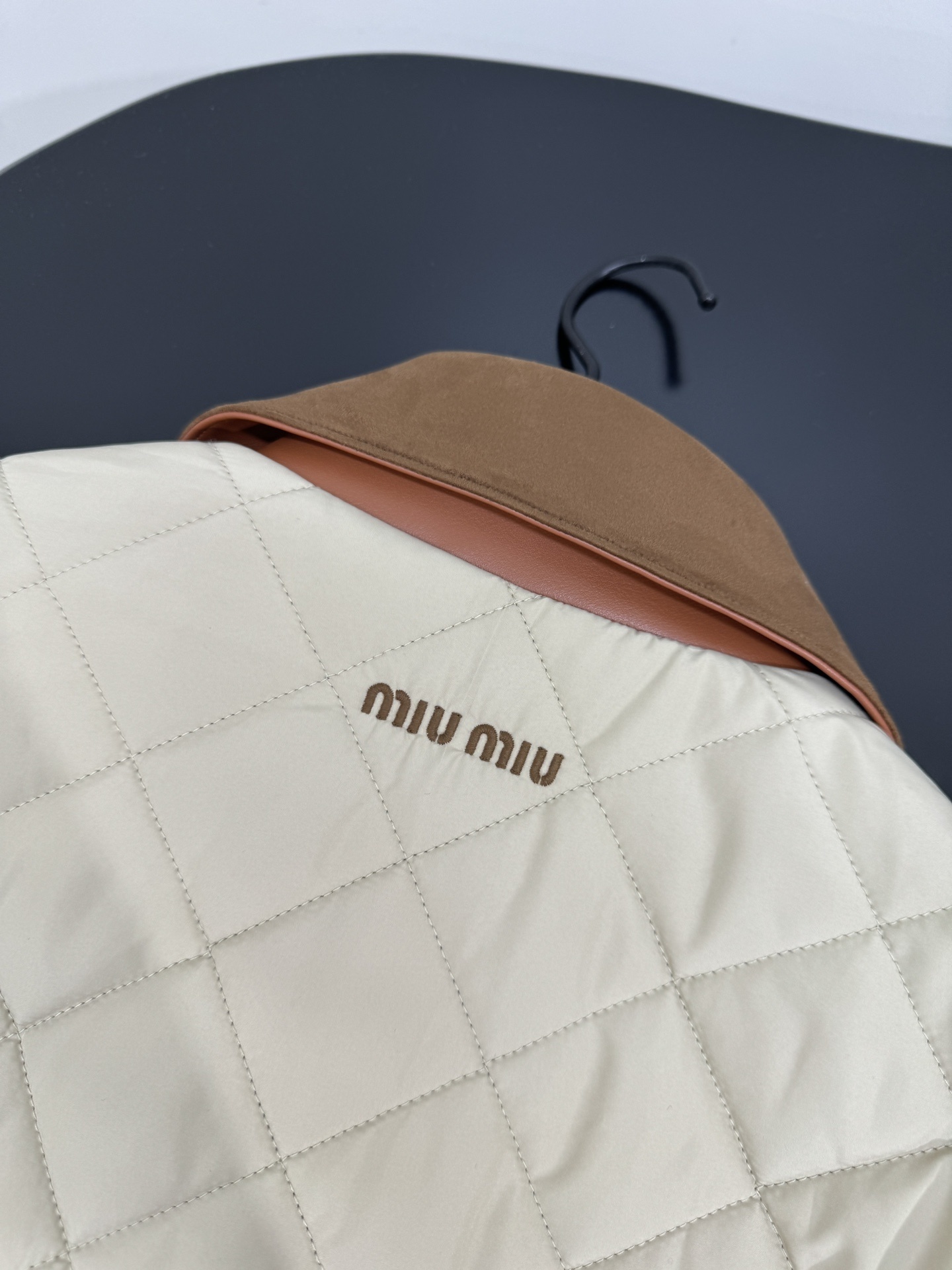 Miumiu Jacket Top Version S-L 2025.9.9