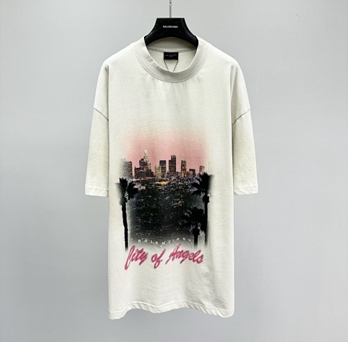 Balenciaga T-shirt Top version S-L 2025.6.16