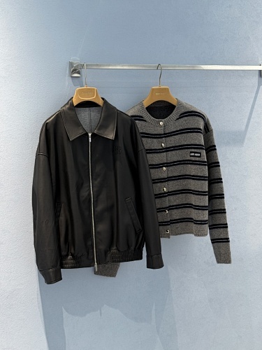 Miumiu Zipper Jacket Top Version S-L 2025.8.12