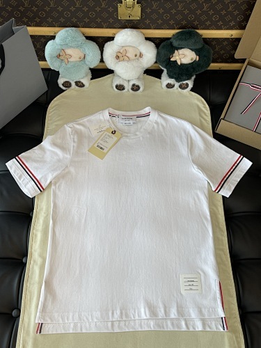 Thom Browne T-shirt Top Version 1-4 2025.6.16