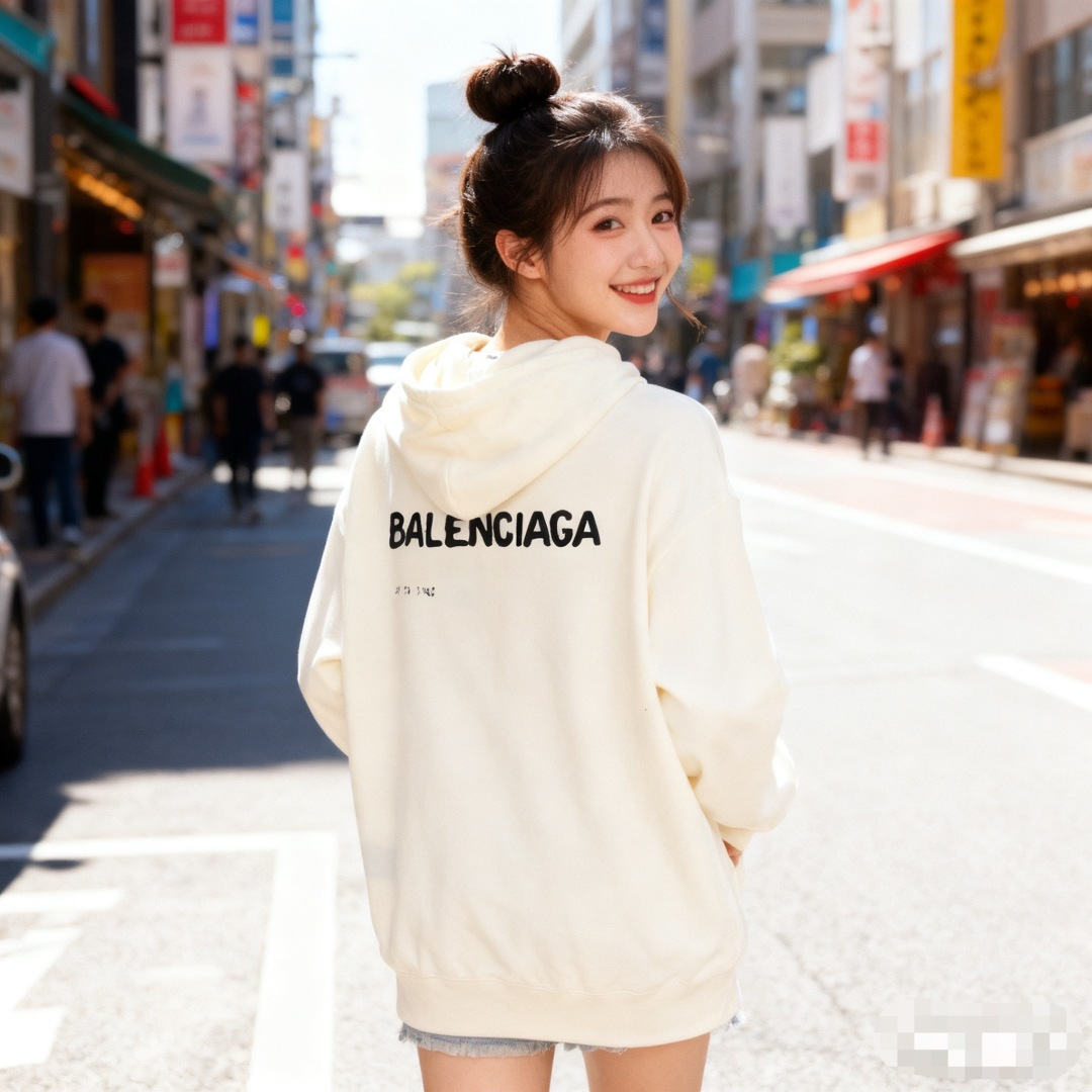 BLB94685 BLCG 25FW FUZZY LETTER ENTIRES HOODIE
