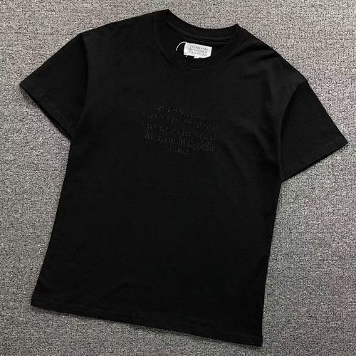 ￥85 MAISON MARGIELA T-SHIRT 211174551（im 170cm 57kg i wear size 44 in the phot）
