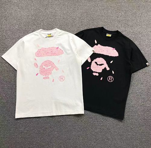 ￥108 BAPE T-SHIRT 215242011（im 170cm 60kg i wear size M in the phot）