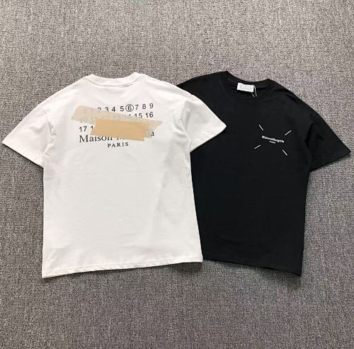 ￥85 MAISON MARGIELA T-SHIRT 211172751（im 170cm 57kg i wear size 44 in the phot）
