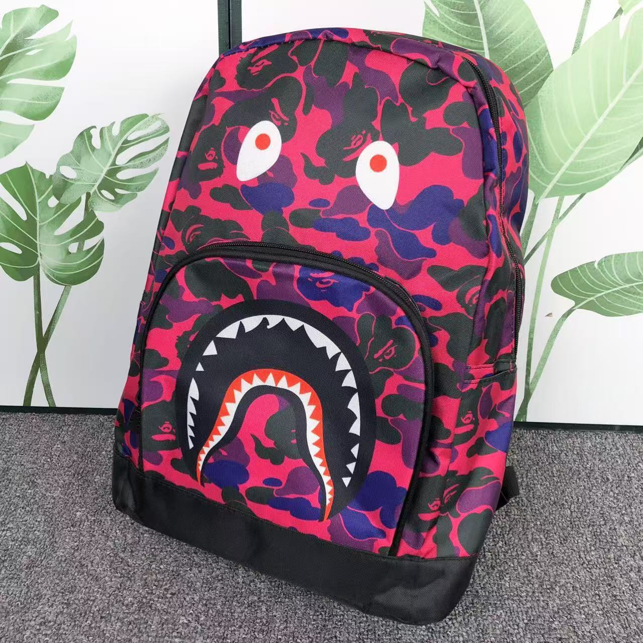 ￥158 BAPE BAG 4105040477 ( 长38CM*宽15CM*45CM)