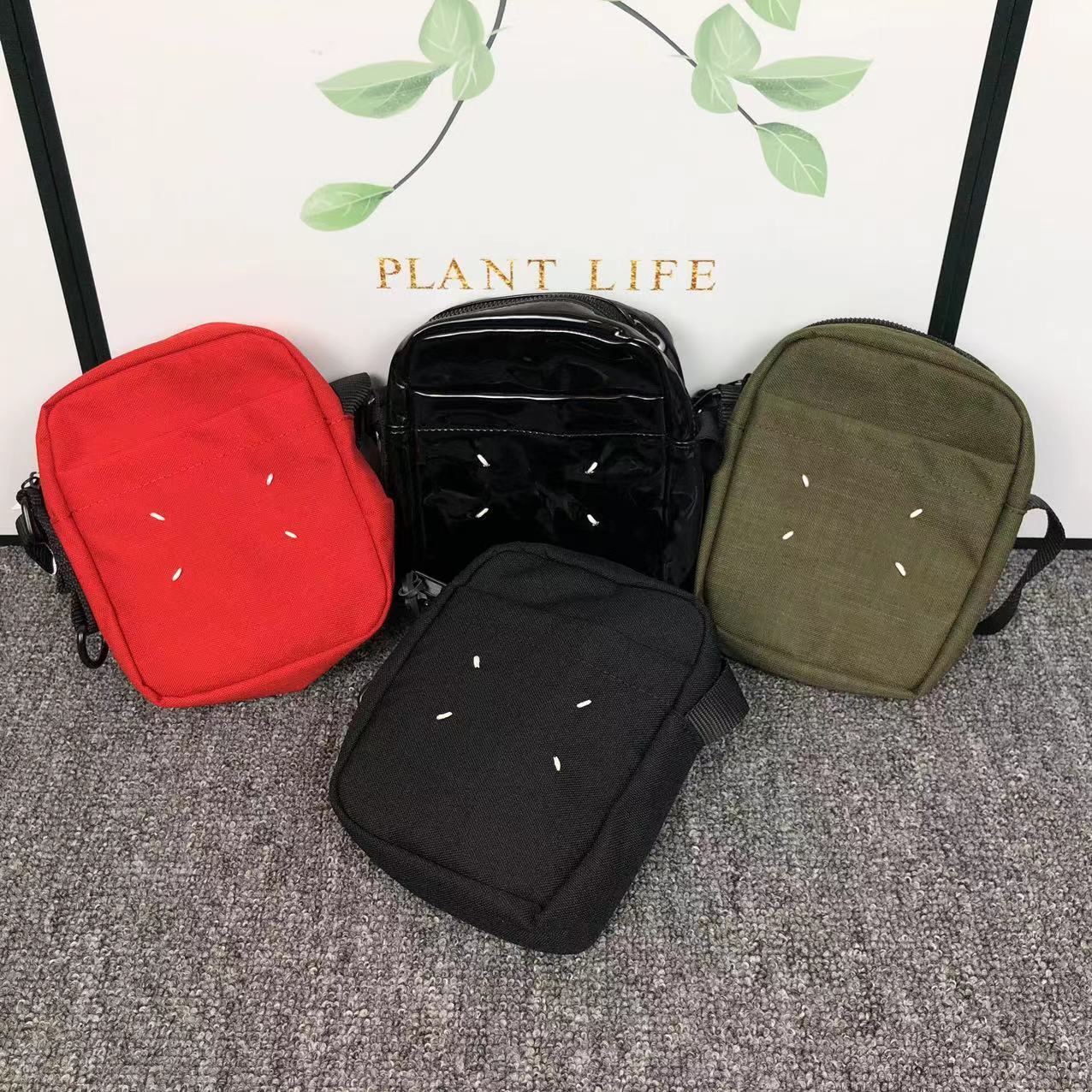 ￥116 MAISON MARGIELA BAG 272262 (长19CM*宽6CM*高24CM)