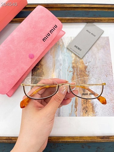 MIU MIU - MU 50AV - 52 19 145