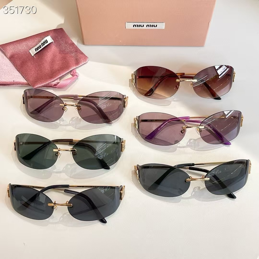 MIU MIU - SMU 68W - 61 16 130