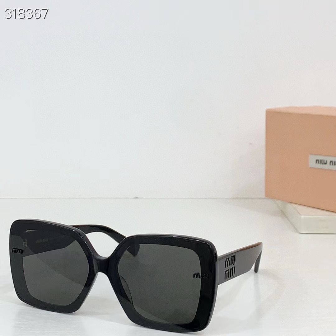 MIU MIU - SMU 152S - 65 15 145