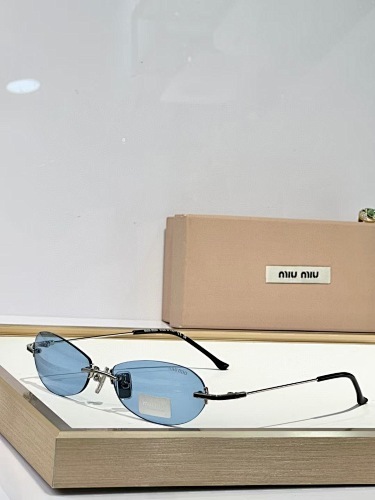 MIU MIU - MU A01 - 54 16 140