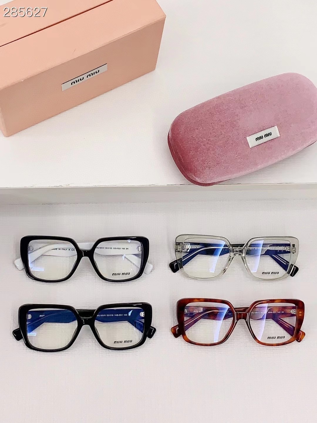 MIU MIU - MU 06VV - 53 18 145