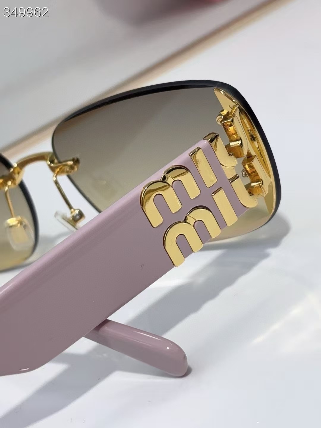 MIU MIU - MU 140AV - 65 17 145