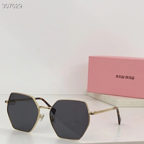 MIU MIU - VMU 50V - 55 19 140