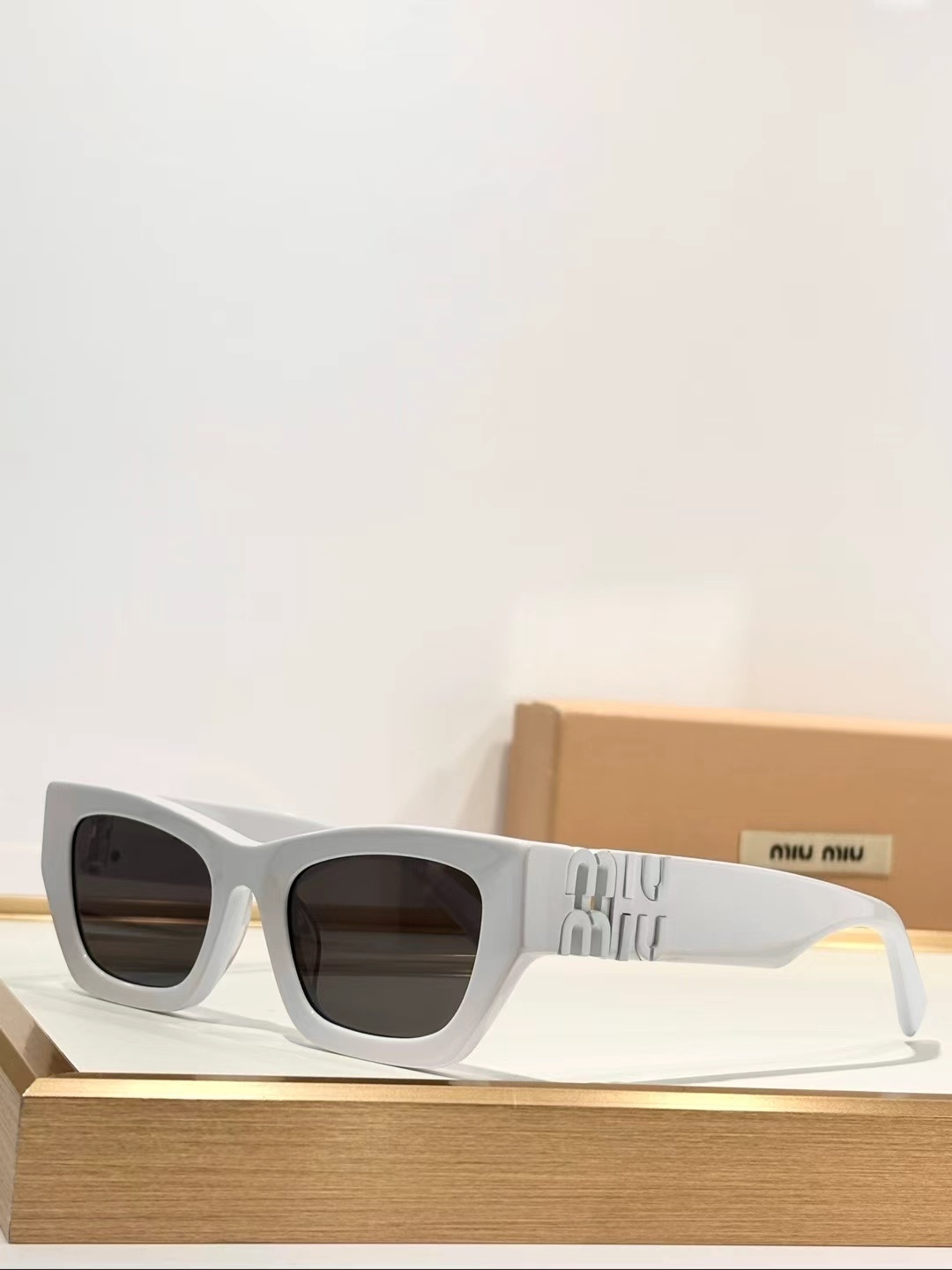 MIU MIU - SMU 09WS / 09S - 53 22 135