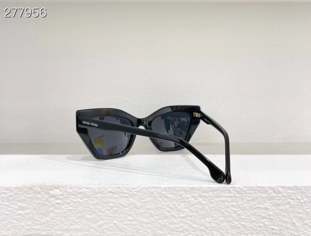 MIU MIU - 8842 - 53 21 145