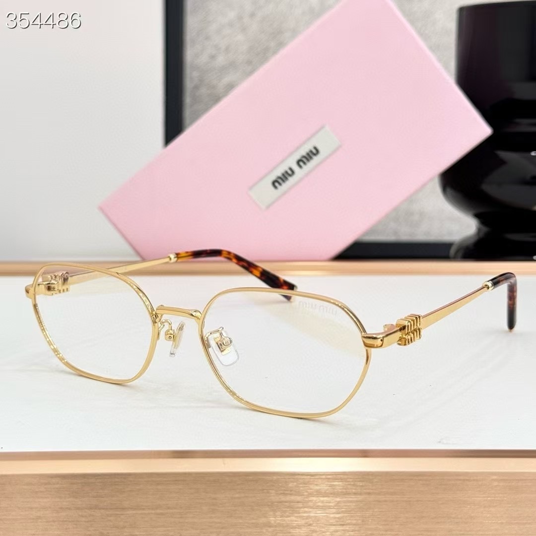 MIU MIU - SMU 58ZS - 56 17 140