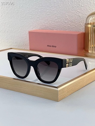 MIU MIU - SMU 01V / 01YS - 52 22 145