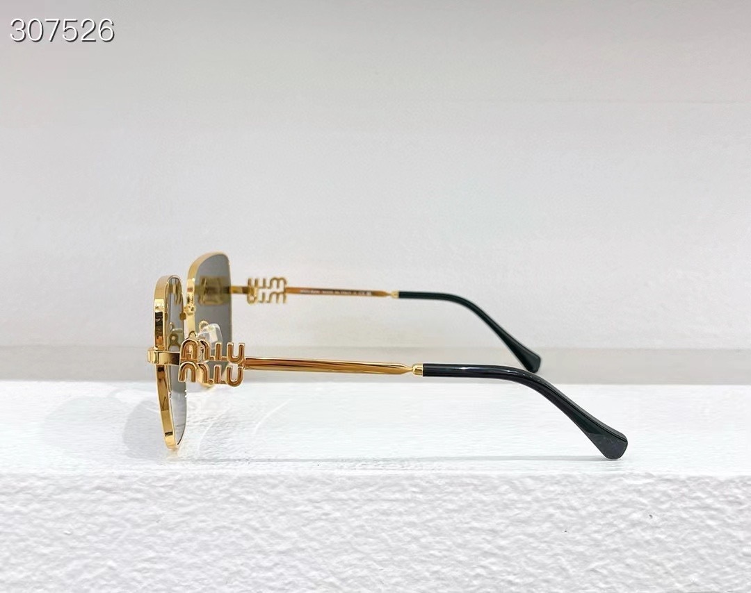 MIU MIU - SMU 51XV - 58 19 140