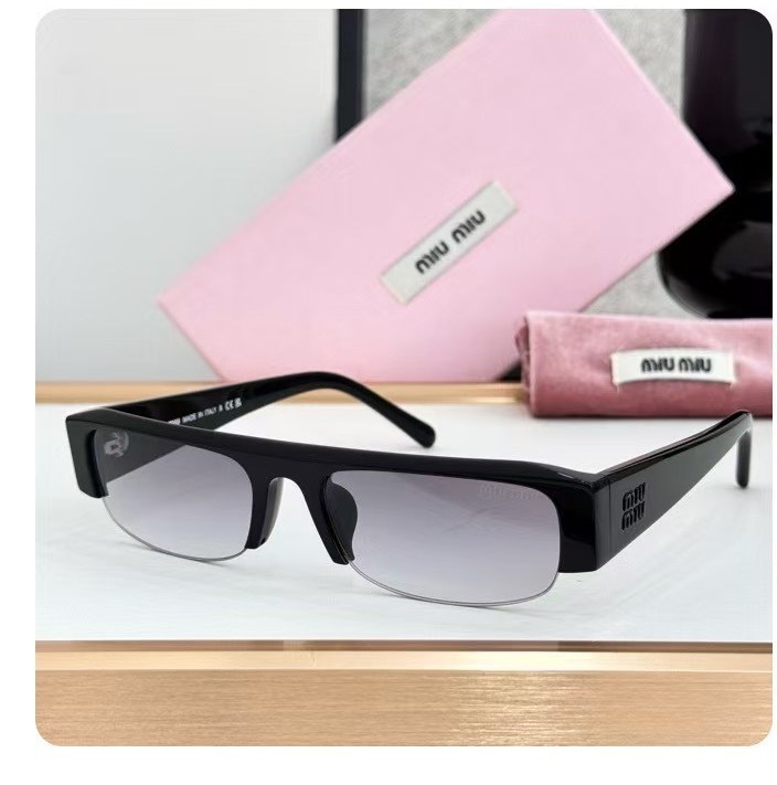 MIU MIU - MU B07S - 52 18 145