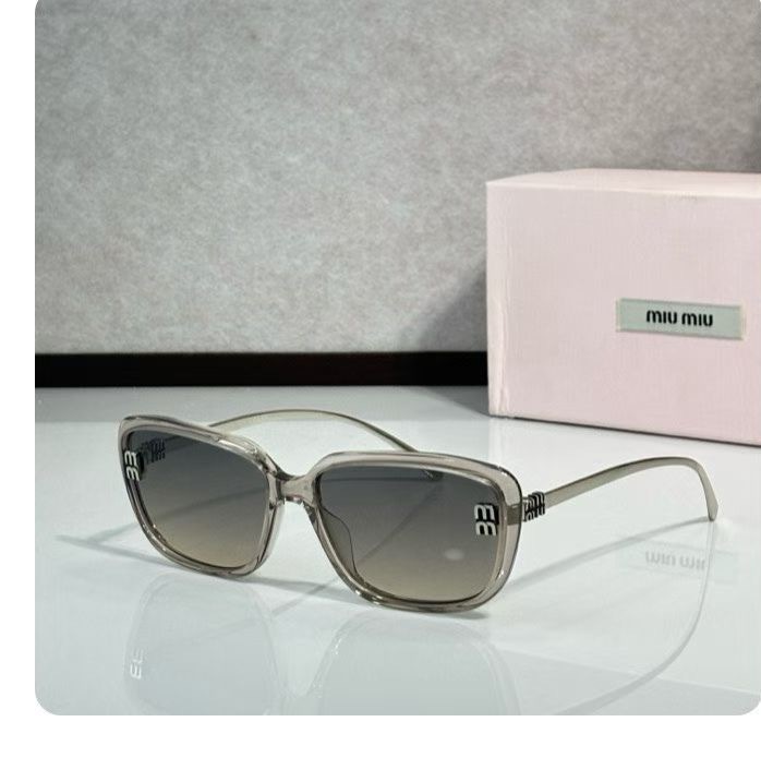 MIU MIU - MU 1896 - 62 17 145